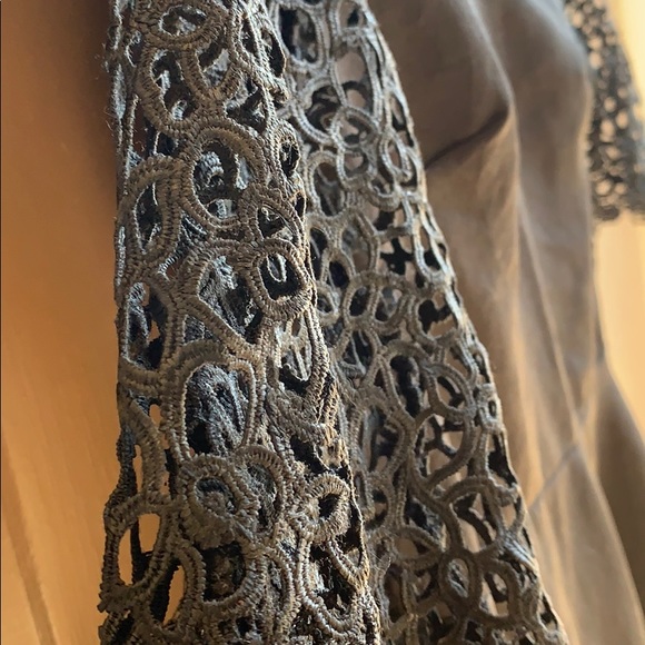 A short black dress! - Picture 2 of 2